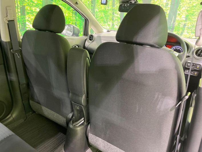 2016 Nissan Note DBA-E12 (UW-6a34b25165967)[22]