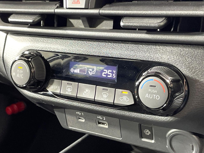 2021 Nissan Note 6AA-E13 (UW-6a34b2527c247)[19]