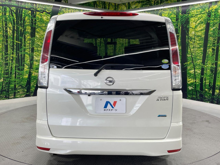 2011 Nissan Serena DBA-FC26 (UW-6a34b2581067e)[15]