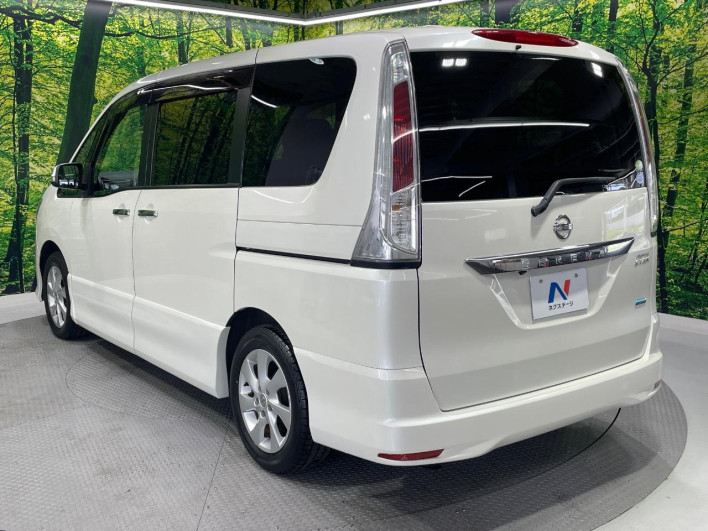 2011 Nissan Serena DBA-FC26 (UW-6a34b2581067e)[14]