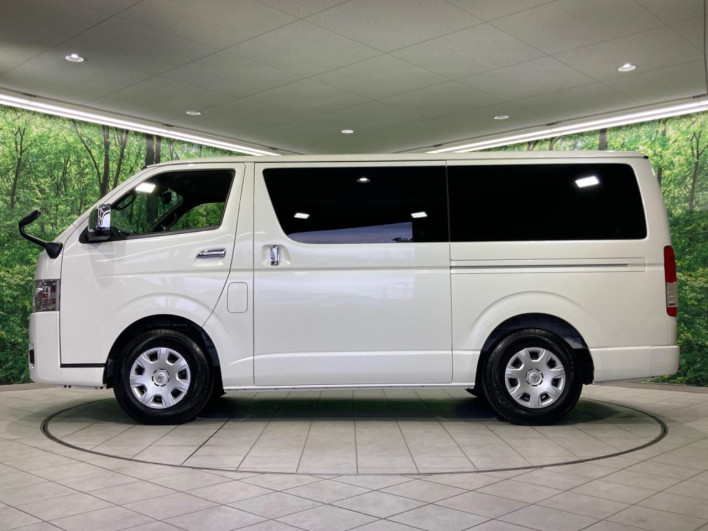 2025 Toyota Hiace Van 3DF-GDH201V (UW-6a34b2667096d)[16]