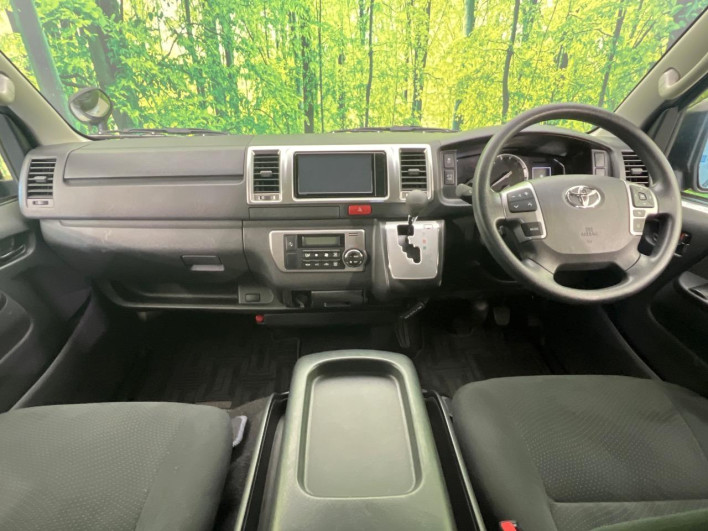 2020 Toyota Hiace Van QDF-GDH206V (UW-6a34b26689175)[29]