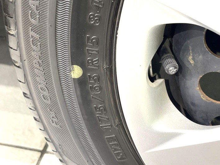 2011 Honda Fit DBA-GE9 (UW-6a34b26c49262)[7]