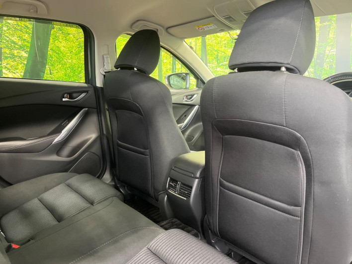 2014 Mazda Atenza Wagon DBA-GJEFW (UW-6a34b276644f2)[7]