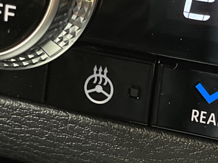 2022 Mitsubishi OUTLANDER PHEV 5LA-GN0W (UW-6a34b2786c09e)[22]