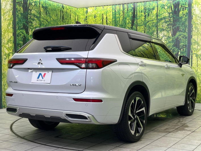 2022 Mitsubishi OUTLANDER PHEV 5LA-GN0W (UW-6a34b2786c09e)[8]