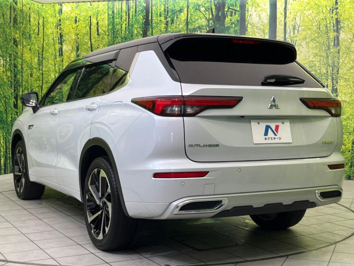 2022 Mitsubishi OUTLANDER PHEV 5LA-GN0W (UW-6a34b2786c09e)[10]