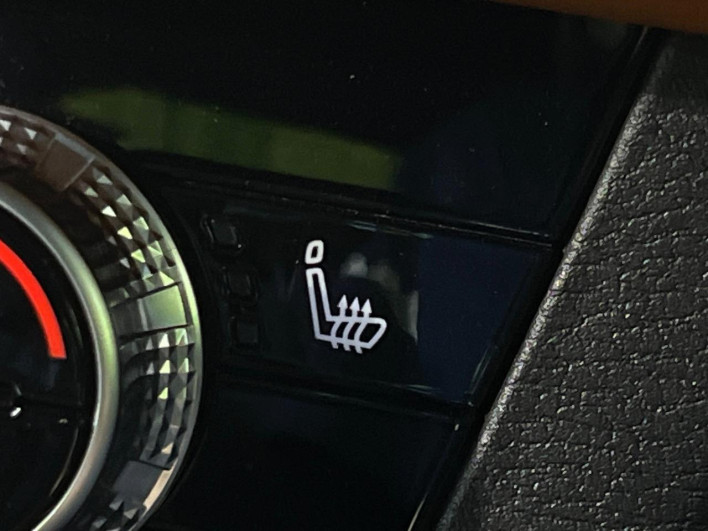 2022 Mitsubishi OUTLANDER PHEV 5LA-GN0W (UW-6a34b2786c09e)[21]