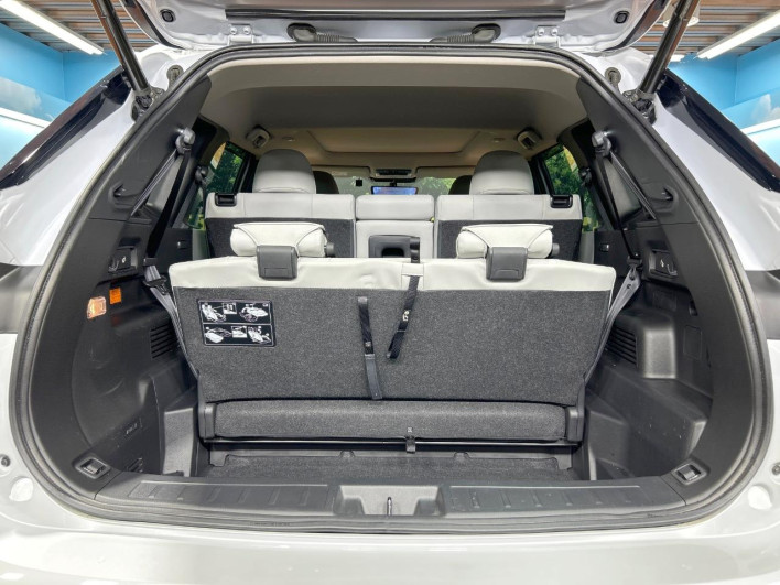 2023 Mitsubishi OUTLANDER PHEV 5LA-GN0W (UW-6a34b278abb63)[26]