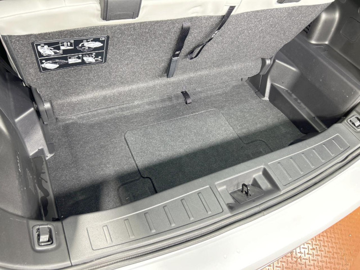 2023 Mitsubishi OUTLANDER PHEV 5LA-GN0W (UW-6a34b278abb63)[27]