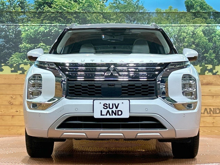 2023 Mitsubishi OUTLANDER PHEV 5LA-GN0W (UW-6a34b278abb63)[17]