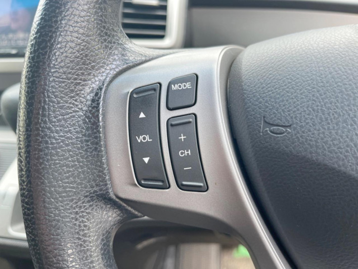 2014 Honda Freed hybrid DAA-GP3 (UW-6a34b279f421b)[9]