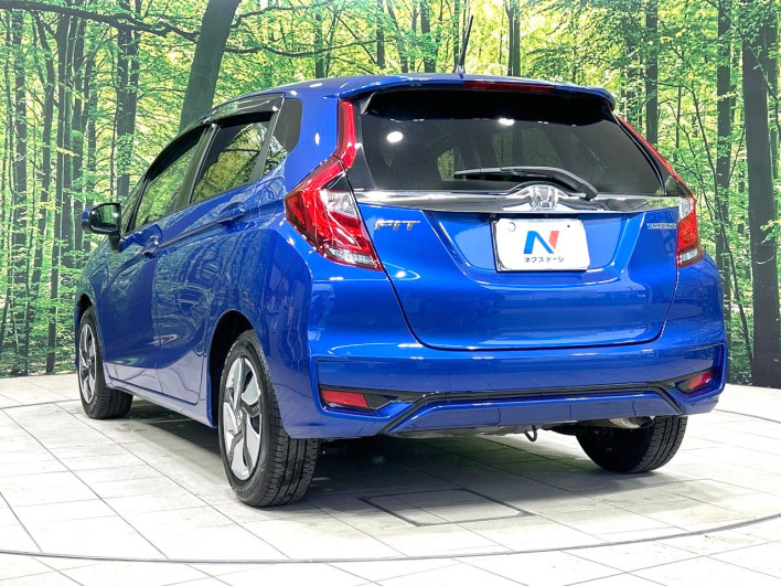 2017 Honda Fit Hybrid DAA-GP5 (UW-6a34b27b2f807)[28]