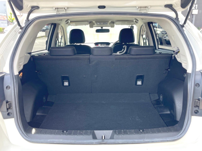2014 Subaru XV DBA-GP7 (UW-6a34b27da1ff6)[22]