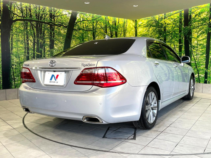 2011 Toyota Crown DBA-GRS202 (UW-6a34b28209fe4)[14]