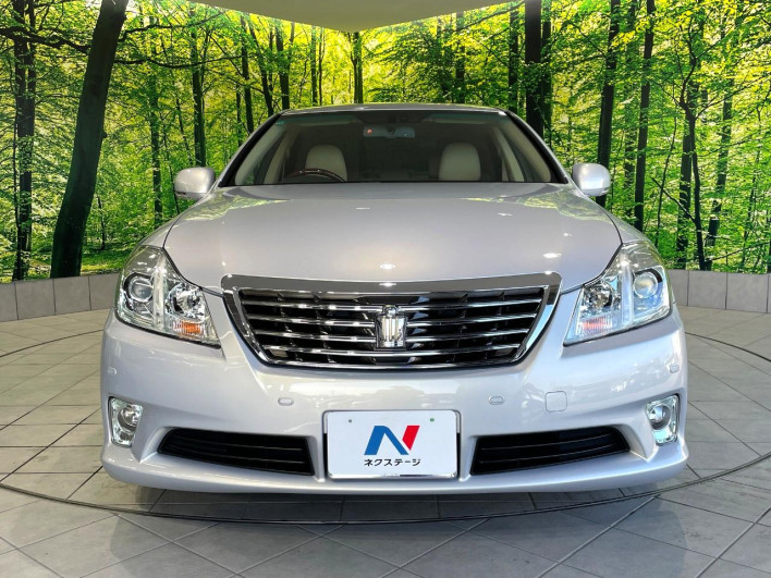 2011 Toyota Crown DBA-GRS202 (UW-6a34b28209fe4)[17]