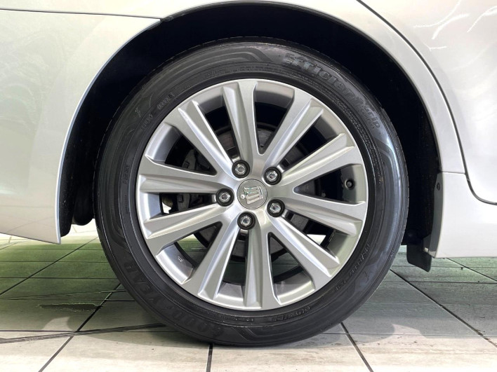 2011 Toyota Crown DBA-GRS202 (UW-6a34b28209fe4)[24]