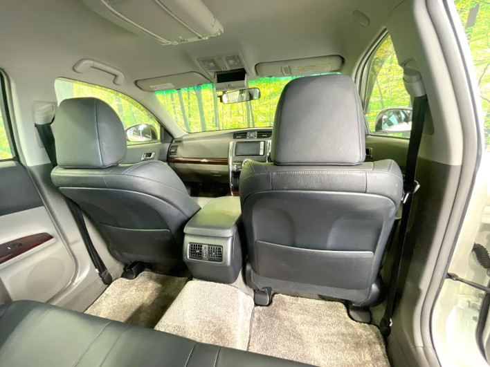 2012 Toyota Mark X DBA-GRX130 (UW-6a34b28258e7c)[16]