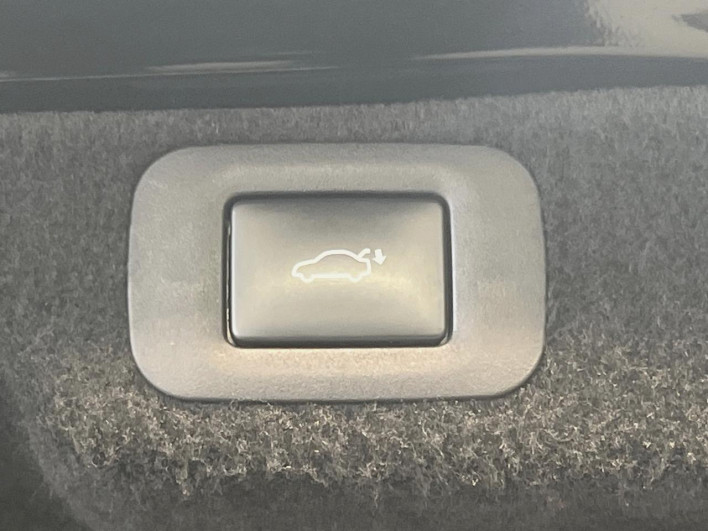2017 Lexus LS DAA-GVF50 (UW-6a34b28c55ea5)[12]