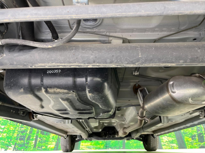2015 Suzuki ALTO Lapin DBA-HE22S (UW-6a34b2968cab1)[17]