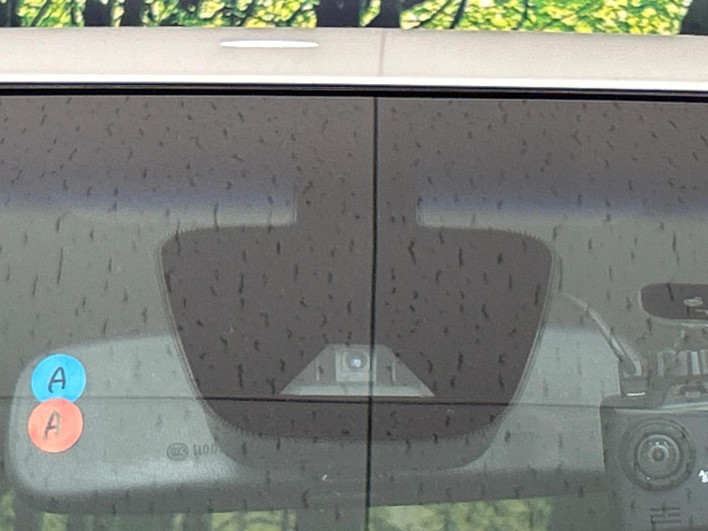 2014 Nissan Serena DAA-HFC26 (UW-6a34b29cb97c1)[5]