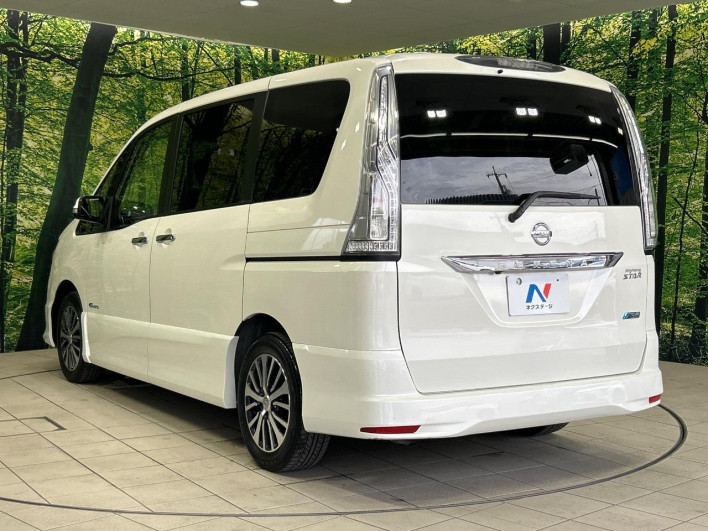 2014 Nissan Serena DAA-HFC26 (UW-6a34b29cb97c1)[29]