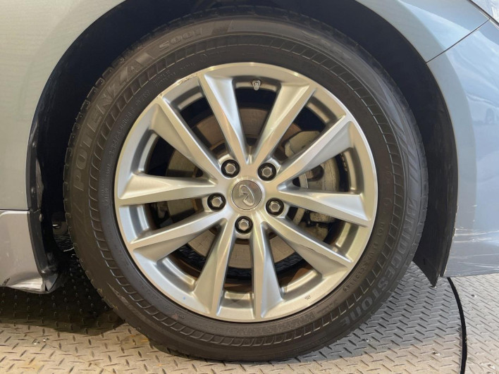 2014 Nissan Skyline DAA-HV37 (UW-6a34b2a572977)[10]