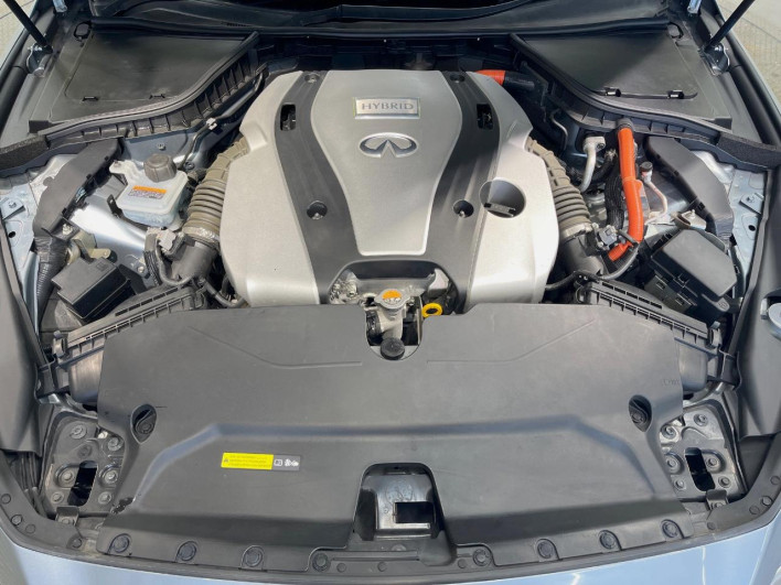 2014 Nissan Skyline DAA-HV37 (UW-6a34b2a572977)[6]