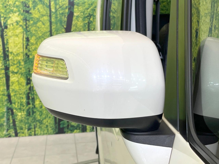 2016 Honda N-BOX CUSTOM DBA-JF1 (UW-6a34b2b37c5bc)[27]