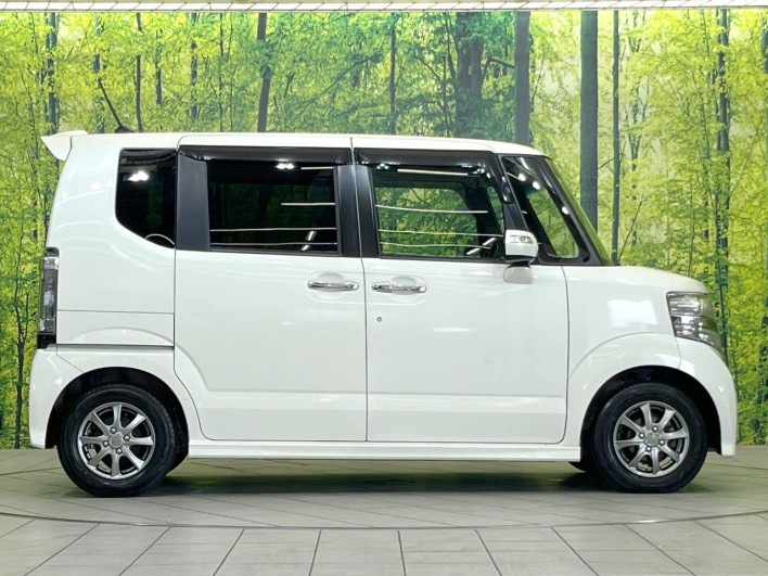2016 Honda N-BOX CUSTOM DBA-JF1 (UW-6a34b2b37c5bc)[21]