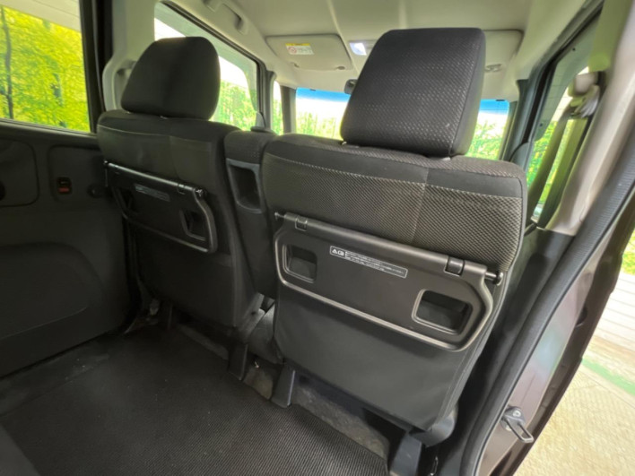 2016 Honda N-BOX DBA-JF1 (UW-6a34b2b3abffd)[16]