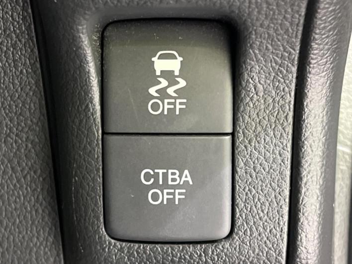 2016 Honda N-BOX CUSTOM DBA-JF1 (UW-6a34b2b478e03)[24]