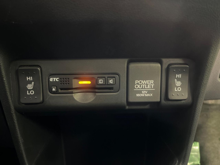 2016 Honda N-BOX CUSTOM DBA-JF1 (UW-6a34b2b478e03)[6]