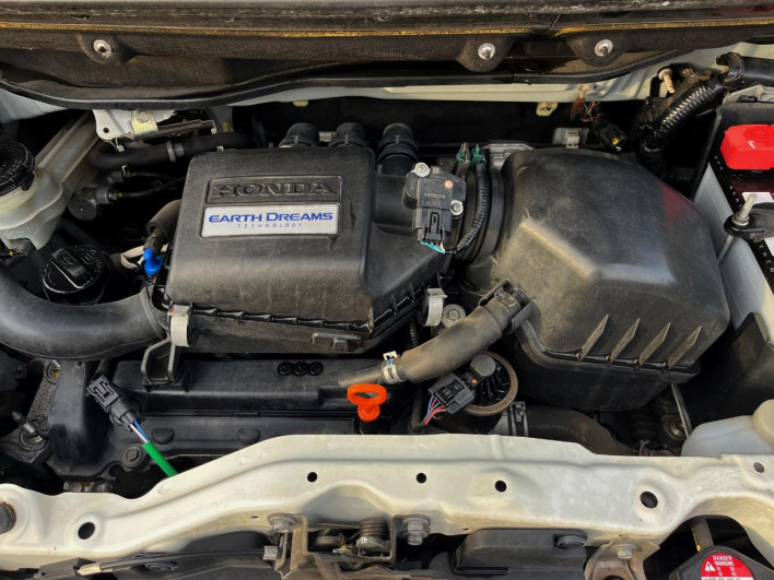 2016 Honda N-BOX DBA-JF1 (UW-6a34b2b50b80f)[4]