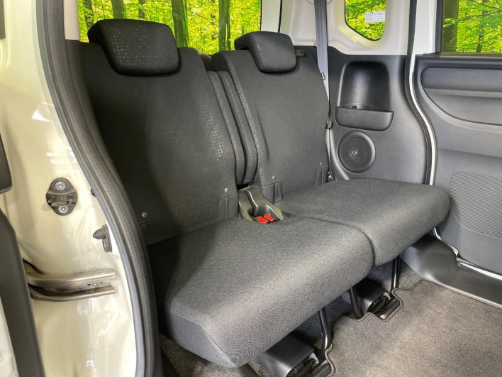 2017 Honda N-BOX CUSTOM DBA-JF1 (UW-6a34b2b590442)[20]