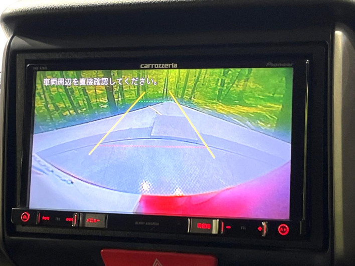 2017 Honda N-BOX CUSTOM DBA-JF1 (UW-6a34b2b786232)[21]