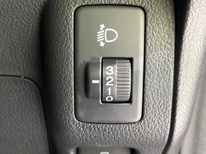 2016 Honda N-BOX DBA-JF2 (UW-6a34b2b84e379)[22]
