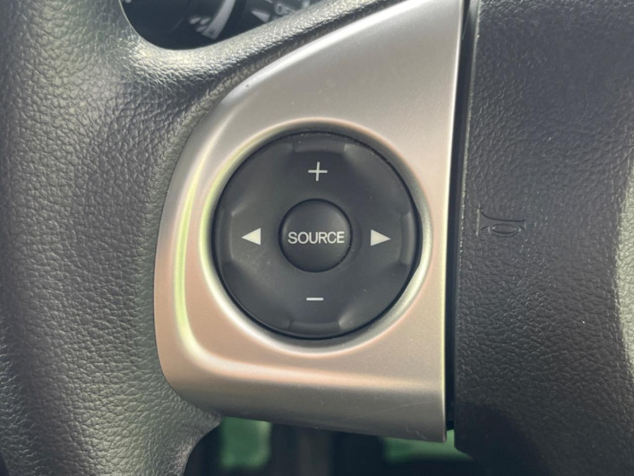 2016 Honda N-BOX DBA-JF2 (UW-6a34b2b84e379)[20]