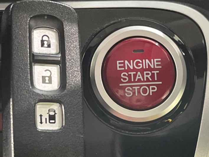2016 Honda N-BOX DBA-JF2 (UW-6a34b2b84e379)[4]