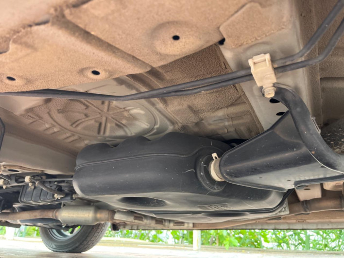 2018 Honda N-BOX DBA-JF3 (UW-6a34b2b964138)[19]