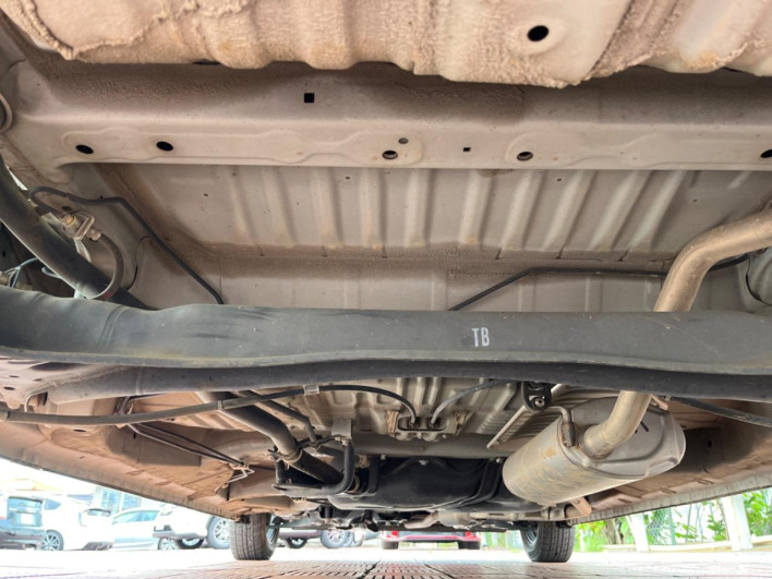 2018 Honda N-BOX DBA-JF3 (UW-6a34b2b964138)[16]