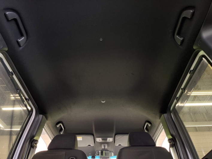 2018 Honda N-BOX CUSTOM DBA-JF3 (UW-6a34b2ba5498f)[24]