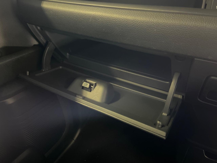 2018 Honda N-BOX CUSTOM DBA-JF3 (UW-6a34b2ba5498f)[5]