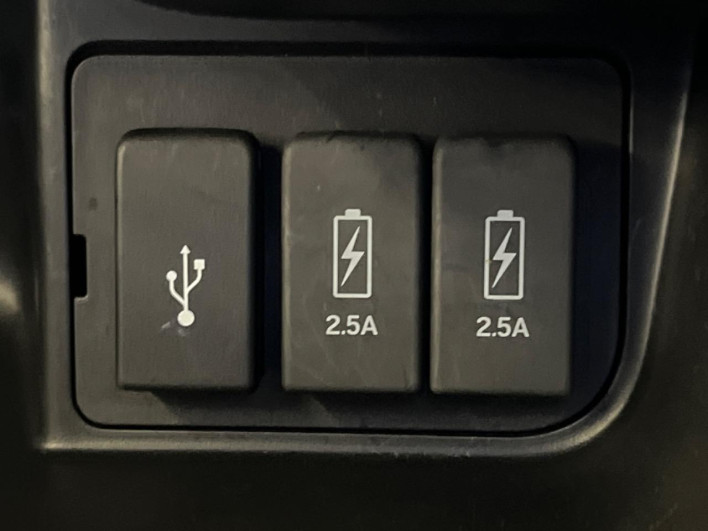 2018 Honda N-BOX CUSTOM DBA-JF3 (UW-6a34b2ba5498f)[8]