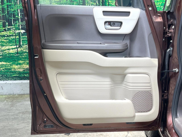 2019 Honda N-BOX DBA-JF3 (UW-6a34b2bb33259)[17]