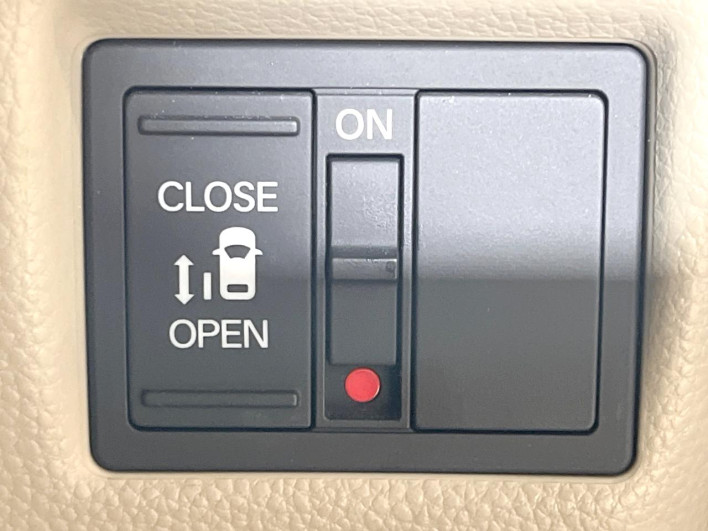 2019 Honda N-BOX DBA-JF3 (UW-6a34b2bb33259)[26]