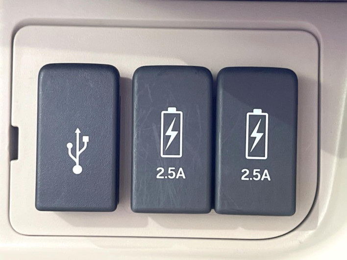 2019 Honda N-BOX DBA-JF3 (UW-6a34b2bc9311f)[14]