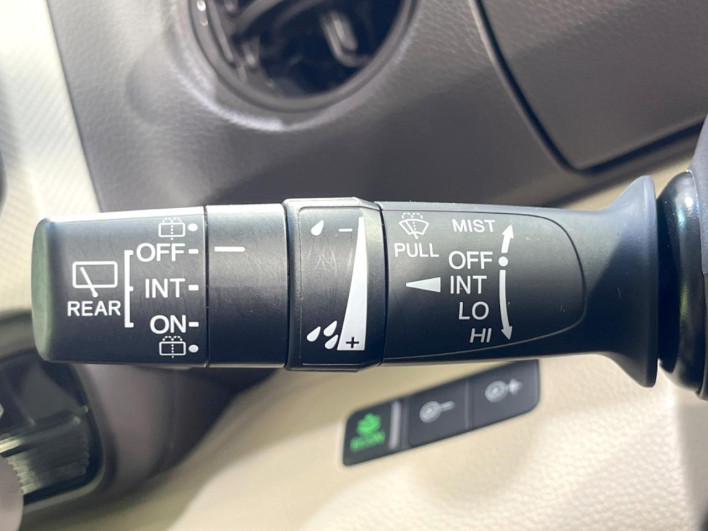 2019 Honda N-BOX DBA-JF3 (UW-6a34b2bc9311f)[19]
