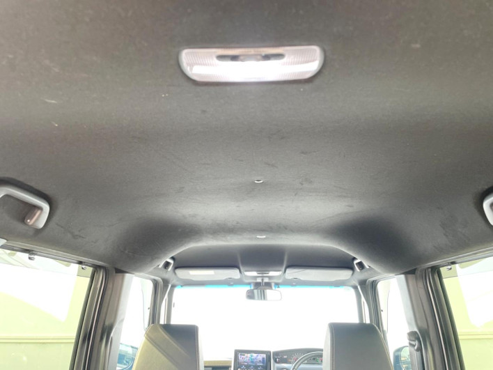 2017 Honda N-BOX CUSTOM DBA-JF3 (UW-6a34b2bee006e)[22]