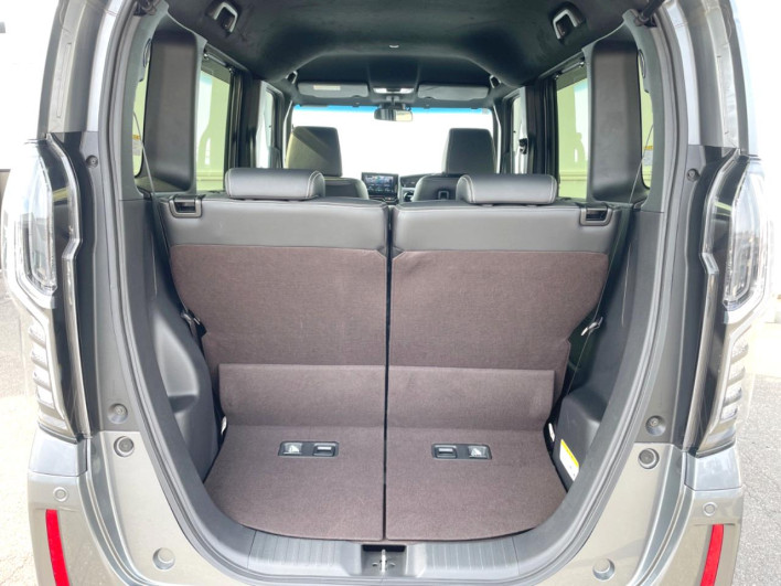 2017 Honda N-BOX CUSTOM DBA-JF3 (UW-6a34b2bee006e)[20]
